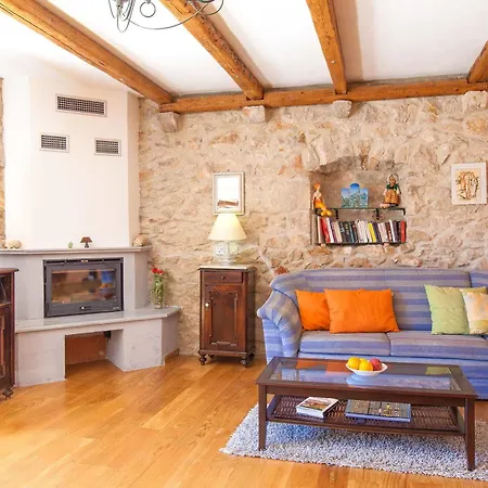 Hotel Vicina